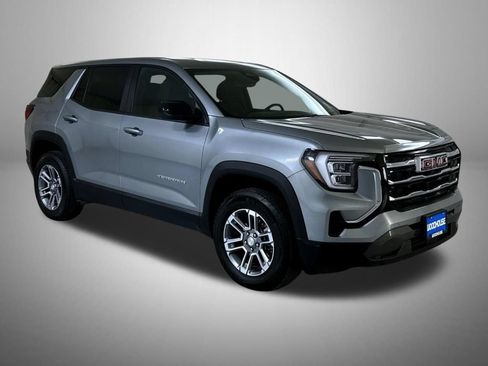 Certified 2026 GMC Terrain Elevation AWD/4WD image 4