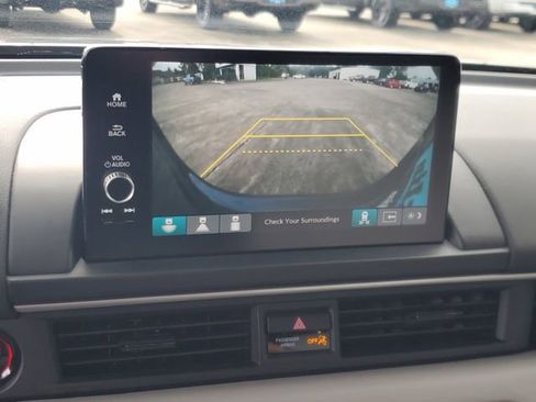 Used 2024 Honda Pilot EX-L image 27