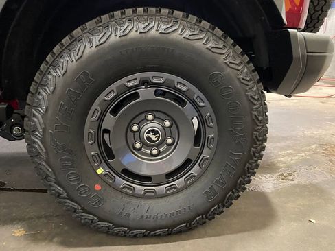 New 2025 Ford Bronco Big Bend w/ Black Diamond Package image 24