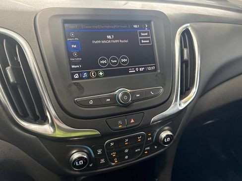 Used 2024 Chevrolet Equinox LT AWD/4WD image 19