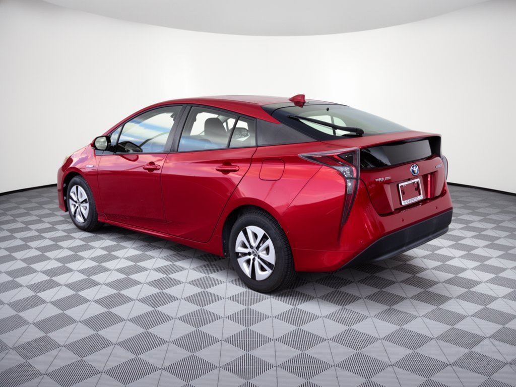 Used 2018 Toyota Prius Four w/ Advanced Technology Package FWD image 3