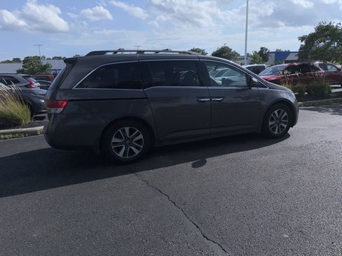 Used 2014 Honda Odyssey Touring image 9
