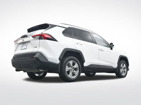 Used 2024 Toyota RAV4 XLE image 37