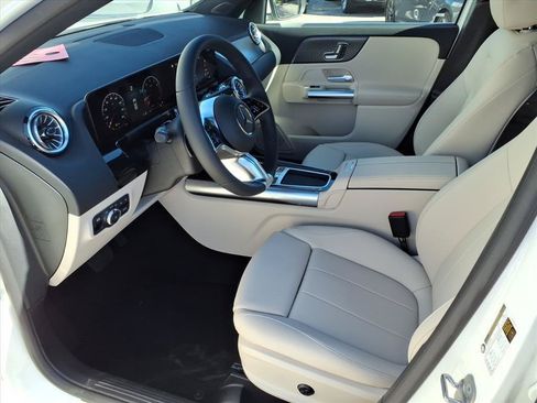Used 2026 Mercedes-Benz GLA 250 image 10
