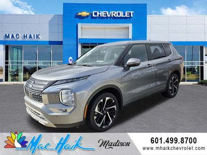 Used 2024 Mitsubishi Outlander SE