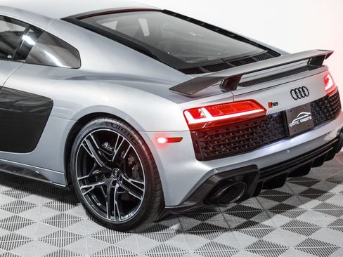 Used 2022 Audi R8 V10 performance AWD/4WD image 16