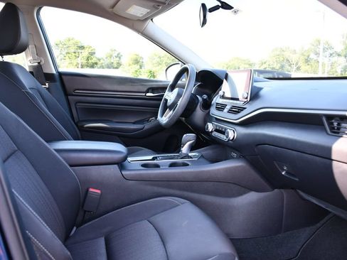 Used 2020 Nissan Altima 2.5 S FWD image 30