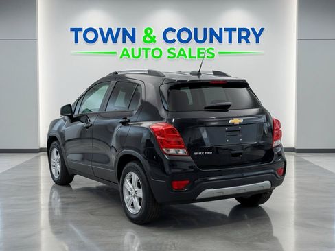 Used 2021 Chevrolet Trax LT AWD/4WD image 3