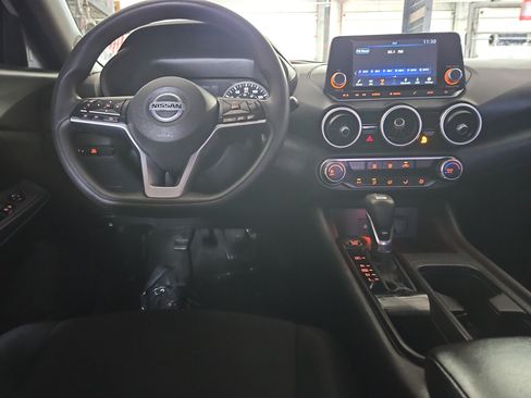 Used 2021 Nissan Sentra S image 14