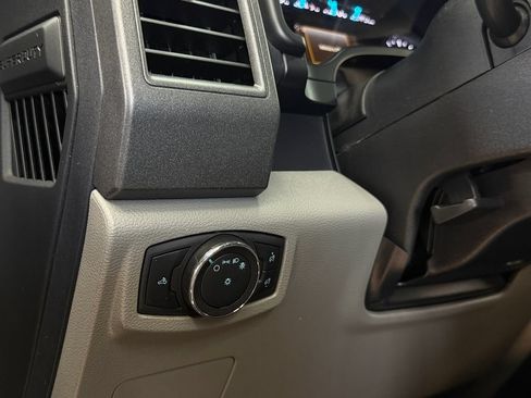 Used 2020 Ford F250 XL w/ STX Appearance Package AWD/4WD image 23