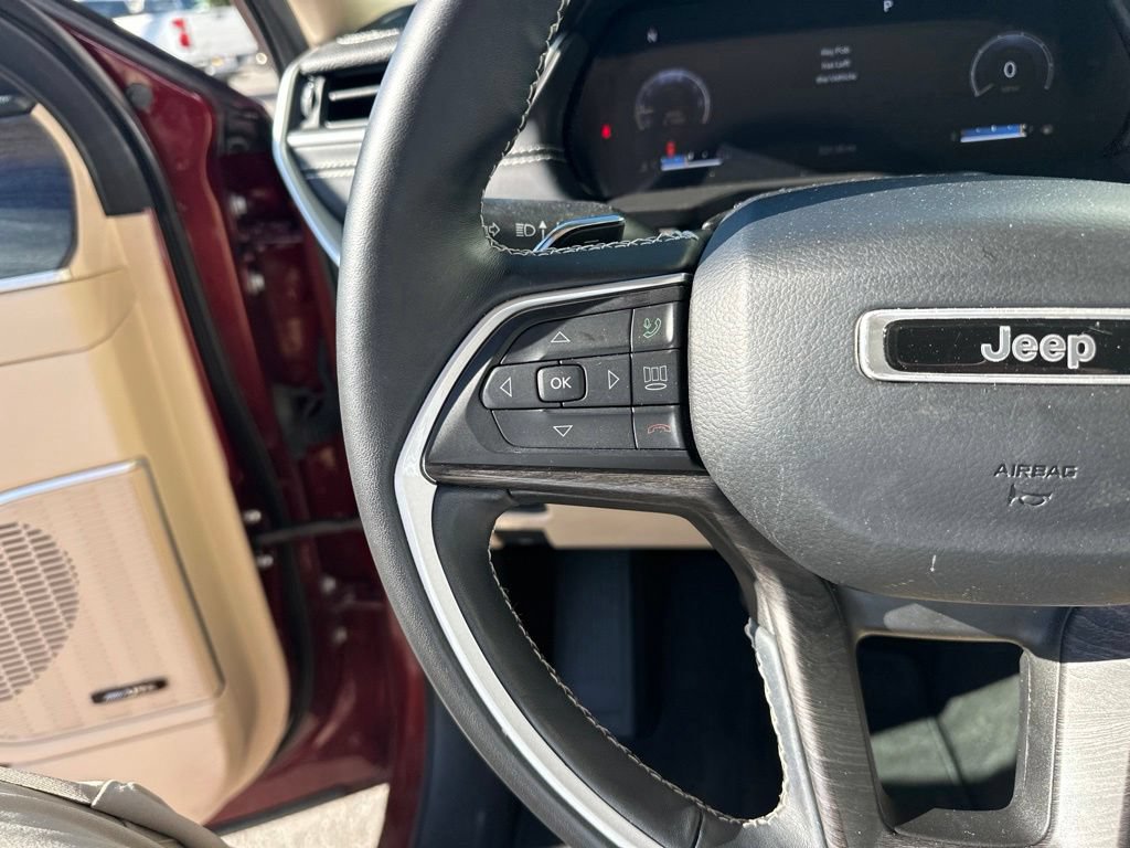 Certified 2021 Jeep Grand Cherokee L Limited AWD/4WD image 13