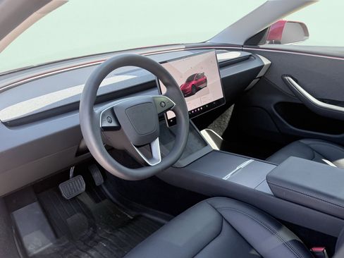 Used 2025 Tesla Model 3 RWD image 21