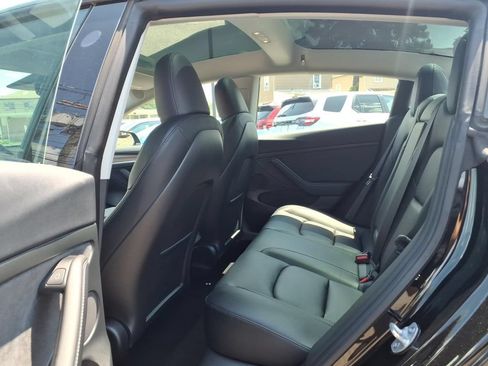 Used 2023 Tesla Model 3 Standard Range RWD image 16