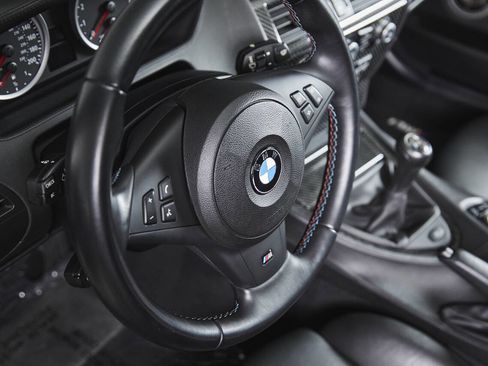 Used 2009 BMW M6 Coupe image 31