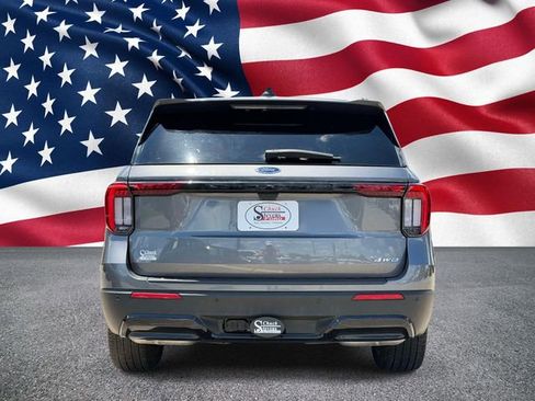 Certified 2025 Ford Explorer ST-Line w/ ST-Line Street Pack AWD/4WD image 6