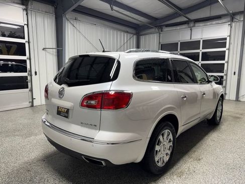 Used 2017 Buick Enclave Leather FWD image 24
