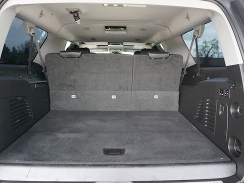 Used 2016 Chevrolet Suburban LTZ image 14