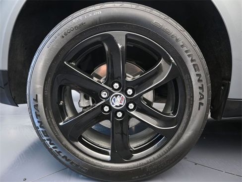 Used 2023 Buick Enclave Essence w/ Experience Buick Package image 9