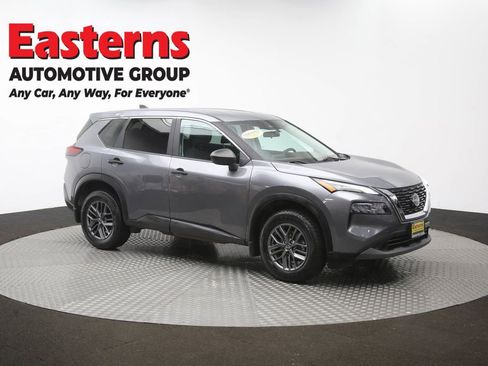 Used 2023 Nissan Rogue S AWD/4WD image 47
