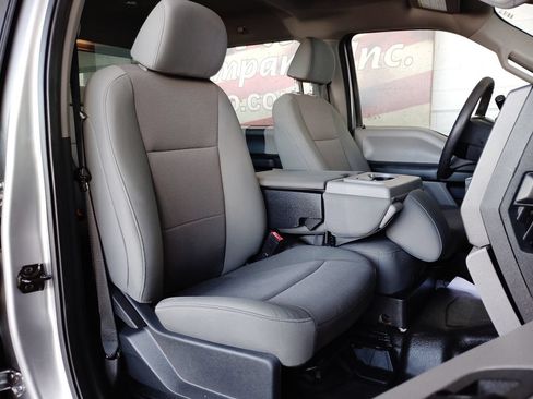 Used 2022 Ford F250 XL w/ Power Equipment Group RWD image 15