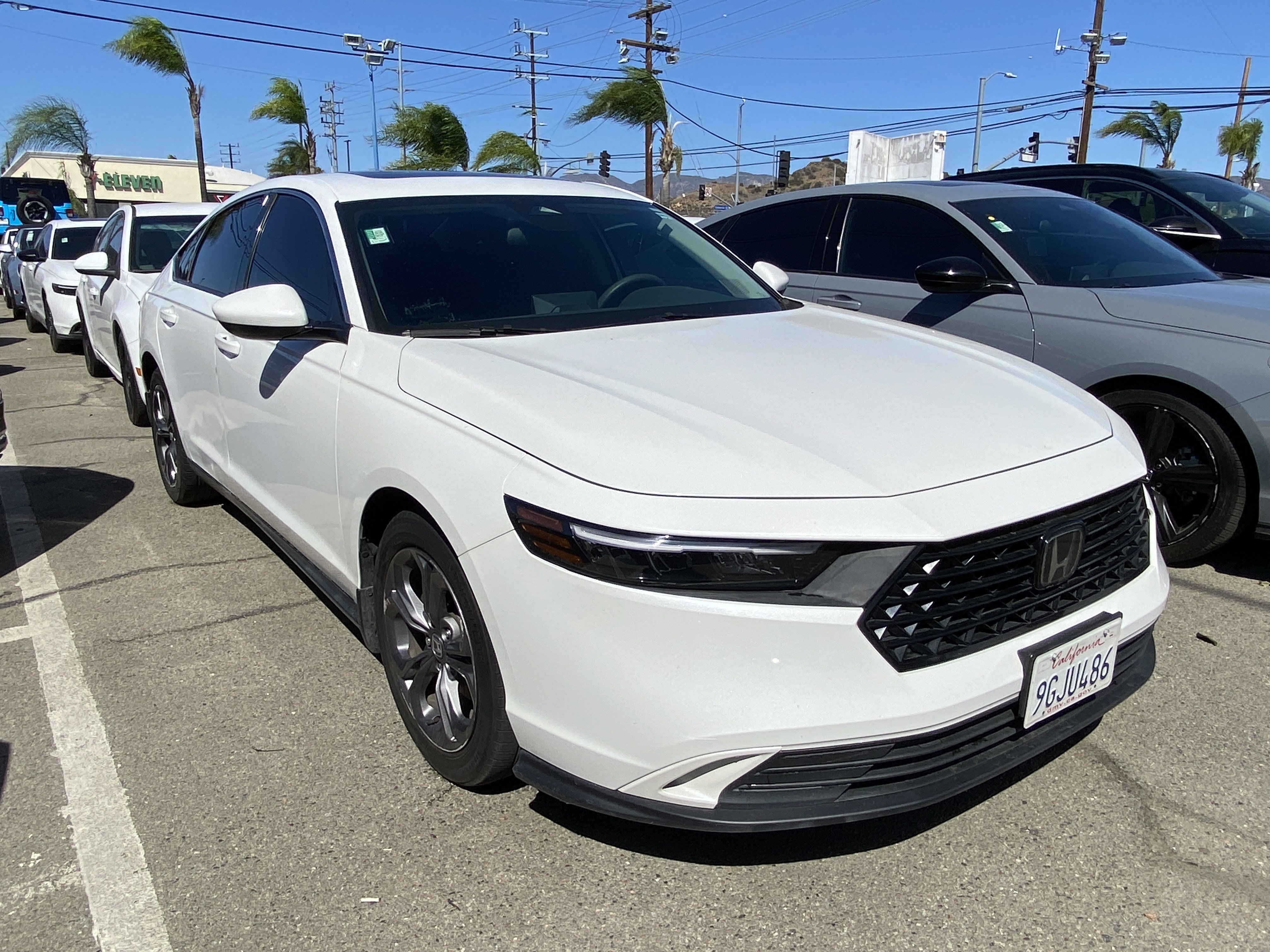 Used 2023 Honda Accord EX image 8