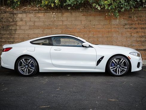 Used 2022 BMW M850i xDrive Coupe image 13
