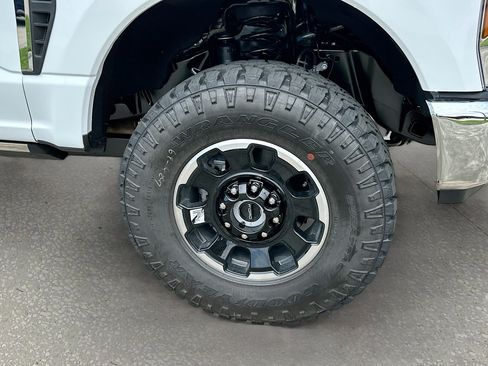New 2026 Ford F250 4x4 Crew Cab Super Duty image 20