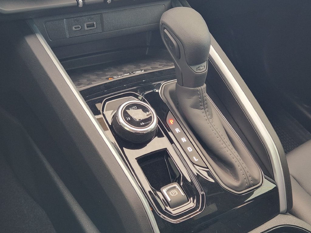 New 2026 Chevrolet Colorado Trail Boss AWD/4WD image 15