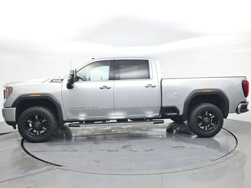 Used 2023 GMC Sierra 3500 Denali w/ Technology Package image 3