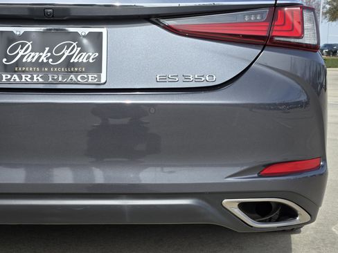 Certified 2023 Lexus ES 350 w/ Premium Package image 18