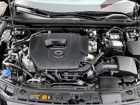 Used 2025 MAZDA MAZDA3 s FWD image 10