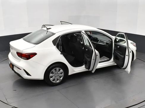 Used 2023 Kia Rio S image 6