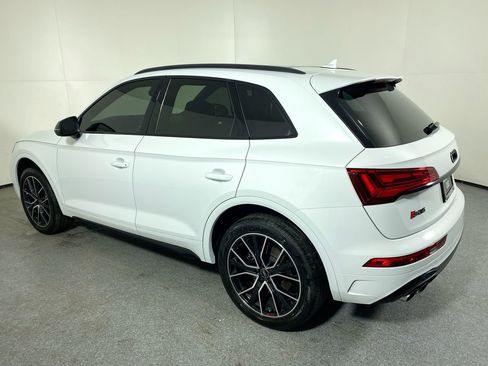 Used 2023 Audi SQ5 Premium Plus w/ Premium Plus Package image 32