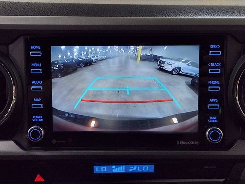 Used 2022 Toyota Tacoma TRD Sport w/ Technology Package RWD image 37