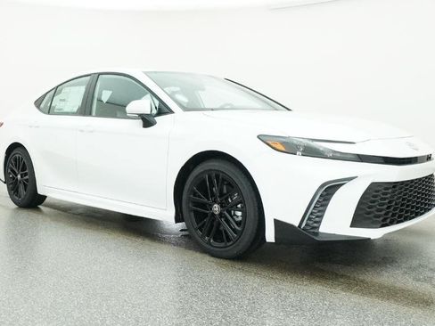 New 2026 Toyota Camry SE FWD image 47