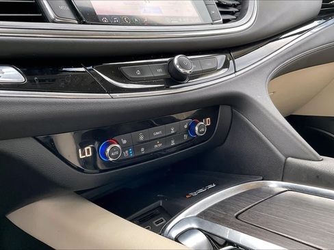 Used 2023 Buick Enclave Avenir w/ Avenir Technology Package AWD/4WD image 32