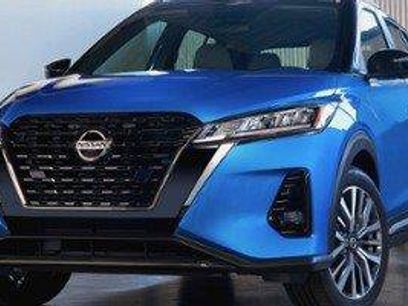 Used 2021 Nissan Kicks SV