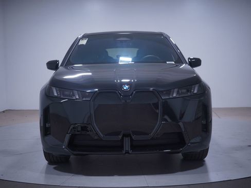 Used 2026 BMW iX xDrive60 w/ M Sport Package AWD/4WD image 4