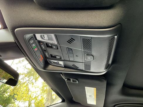 Used 2021 Cadillac XT5 Premium Luxury image 30