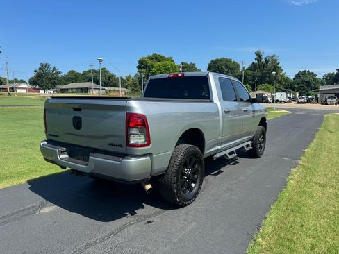 Used 2022 RAM 2500 Big Horn w/ Night Edition AWD/4WD image 7
