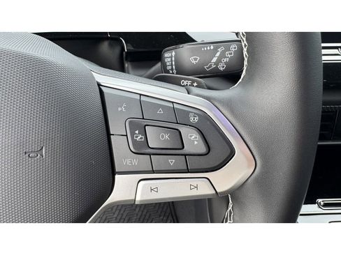 New 2026 Volkswagen Atlas Cross Sport SEL AWD/4WD image 18