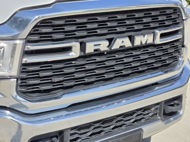 Used 2024 RAM 3500 SLT w/ Quick Order Package 2YG SLT AWD/4WD image 11