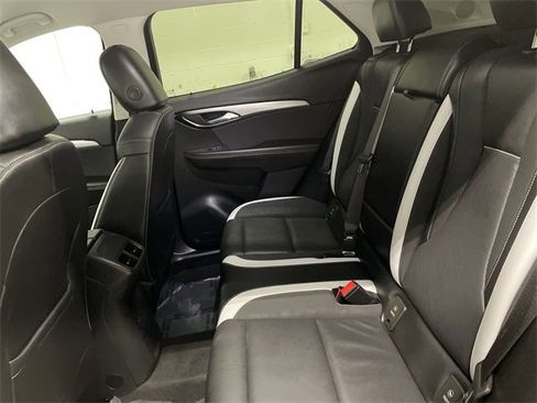 Certified 2025 Buick Envision Sport Touring image 16