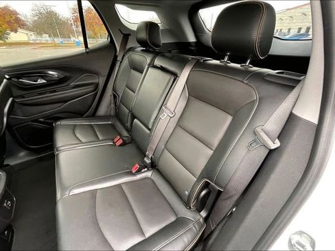 Used 2023 GMC Terrain AT4 image 25