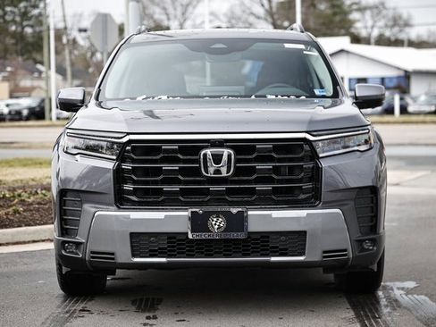 New 2026 Honda Pilot Touring image 19