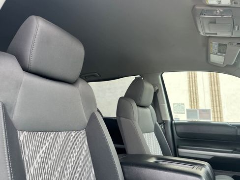 Used 2018 Toyota Tundra SR5 w/ TRD Off Road Package image 17