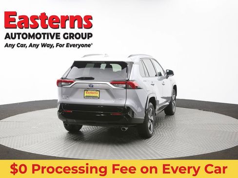 Used 2022 Toyota RAV4 SE AWD/4WD image 40