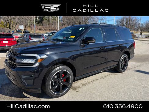 Used 2023 Ford Expedition Limited image 1