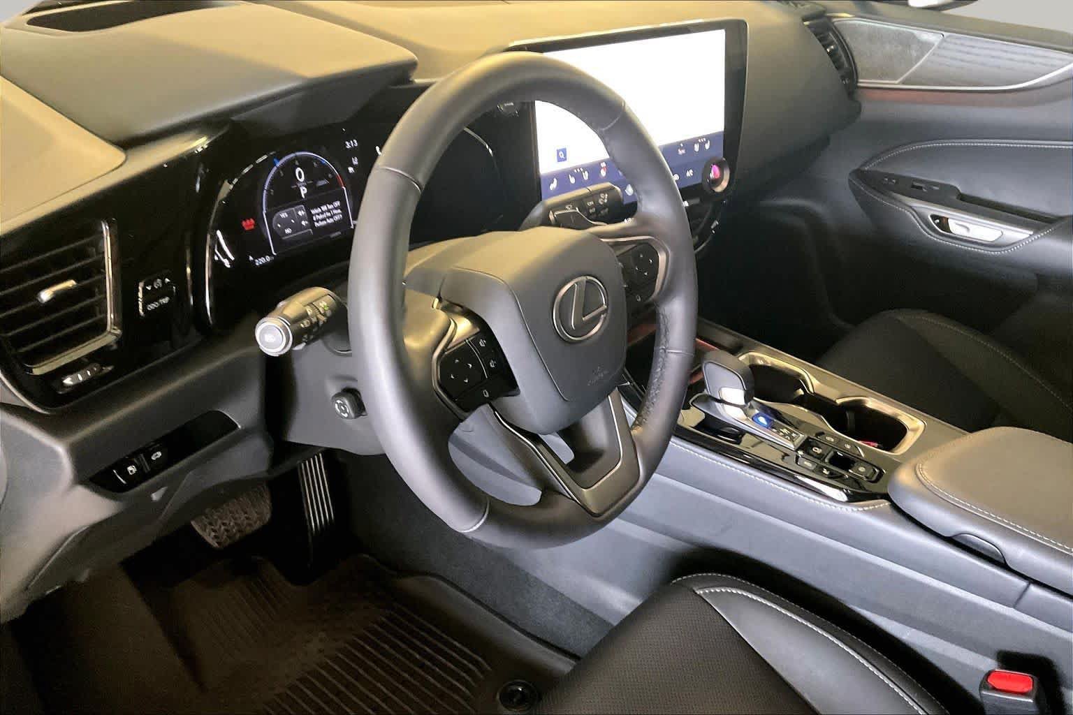 Used 2026 Lexus NX 350 AWD w/ Accessory Package (2T) image 15