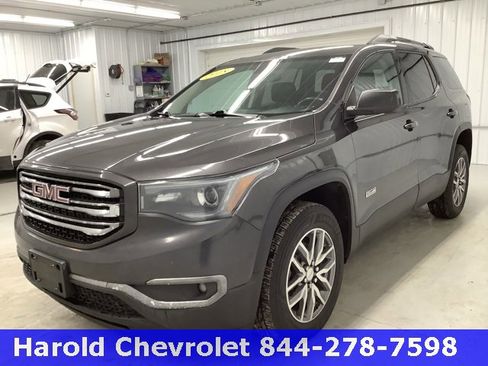 Used 2018 GMC Acadia SLE image 3